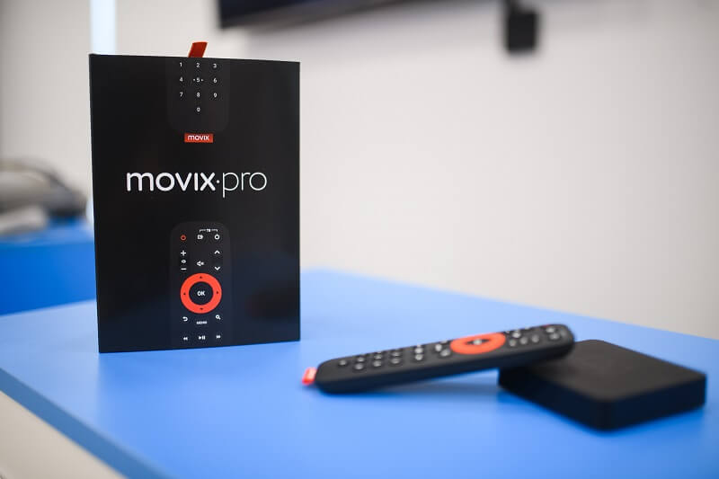 Movix Pro Voice от Дом.ру в Зиме